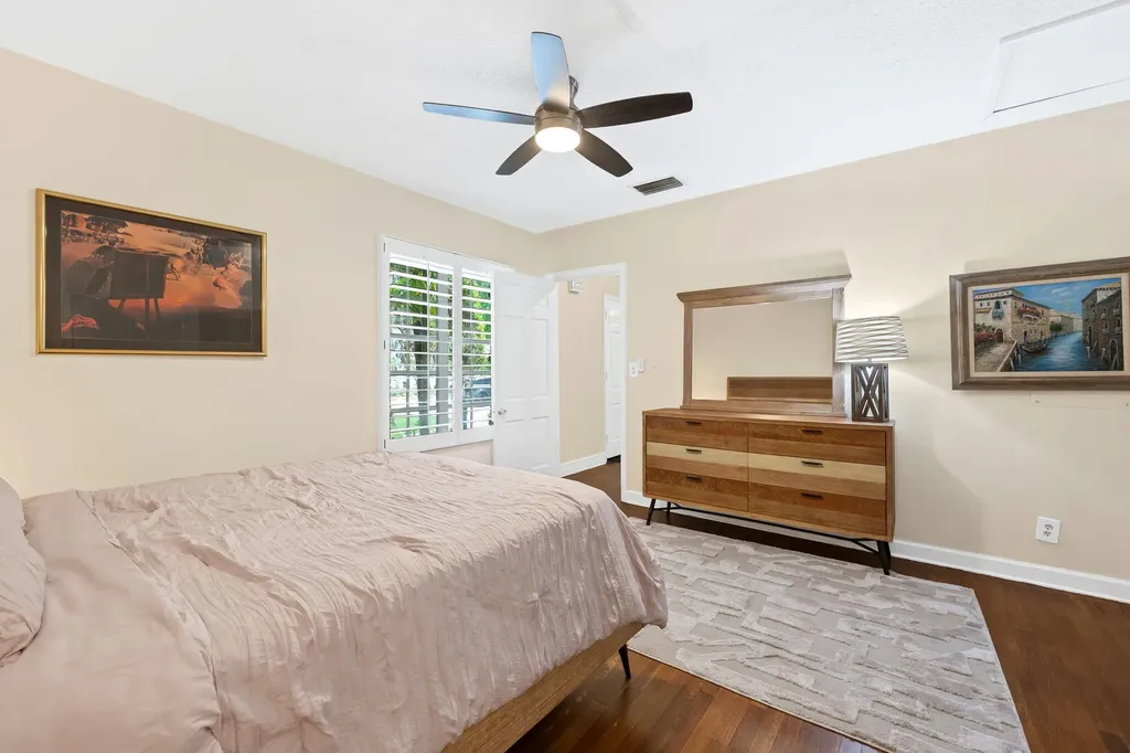 2400 Delmar Place Fort Lauderdale FL 33301