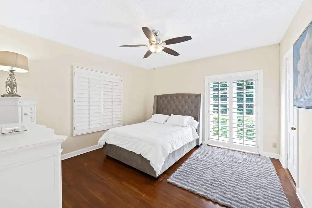 2400 Delmar Place Fort Lauderdale FL 33301