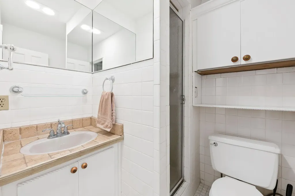 2400 Delmar Place Fort Lauderdale FL 33301