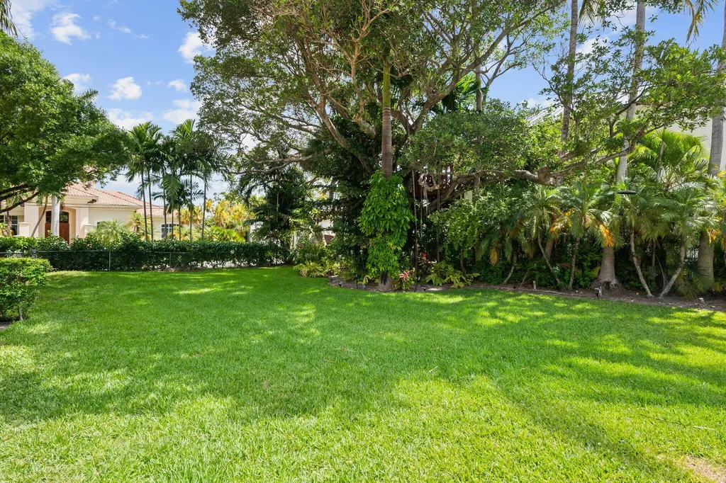 2400 Delmar Place Fort Lauderdale FL 33301