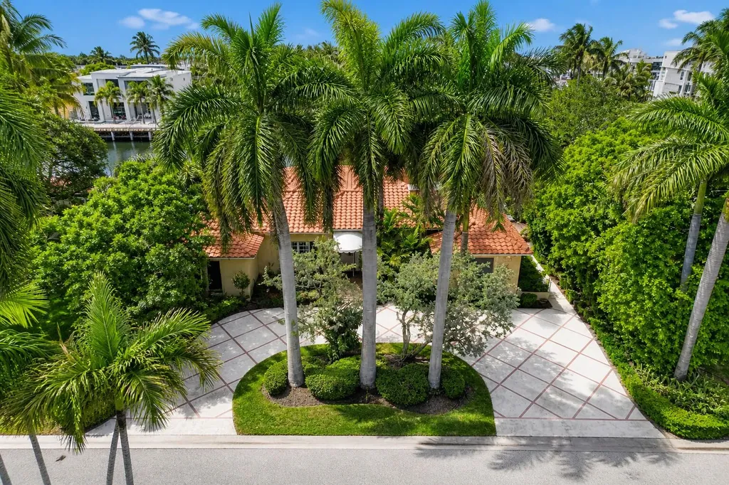 2400 Delmar Place Fort Lauderdale FL 33301