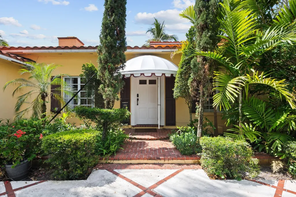 2400 Delmar Place Fort Lauderdale FL 33301