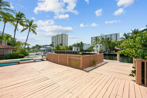 2400 Delmar Place Fort Lauderdale FL 33301