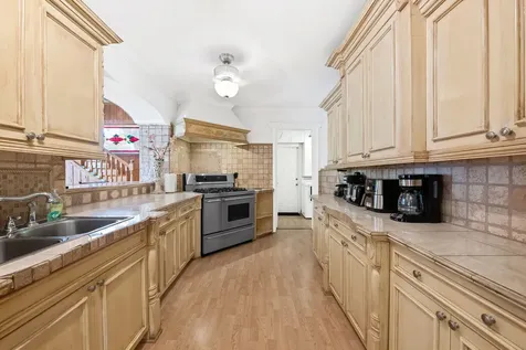2400 Delmar Place Fort Lauderdale FL 33301