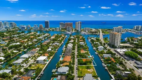 2400 Delmar Place Fort Lauderdale FL 33301