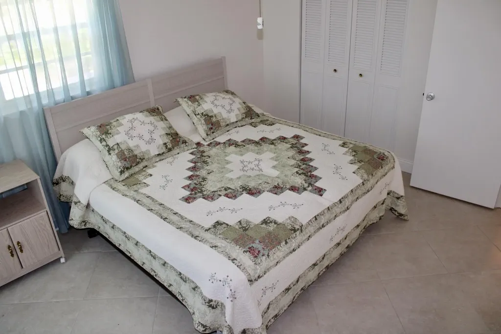 8 Lake Vista Trail Port St Lucie FL 34952