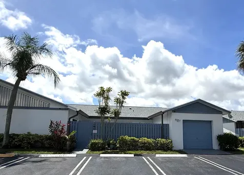 1204 Timberlane Circle Greenacres FL 33463