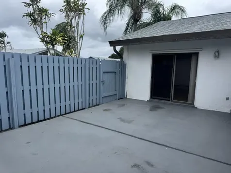 1204 Timberlane Circle Greenacres FL 33463