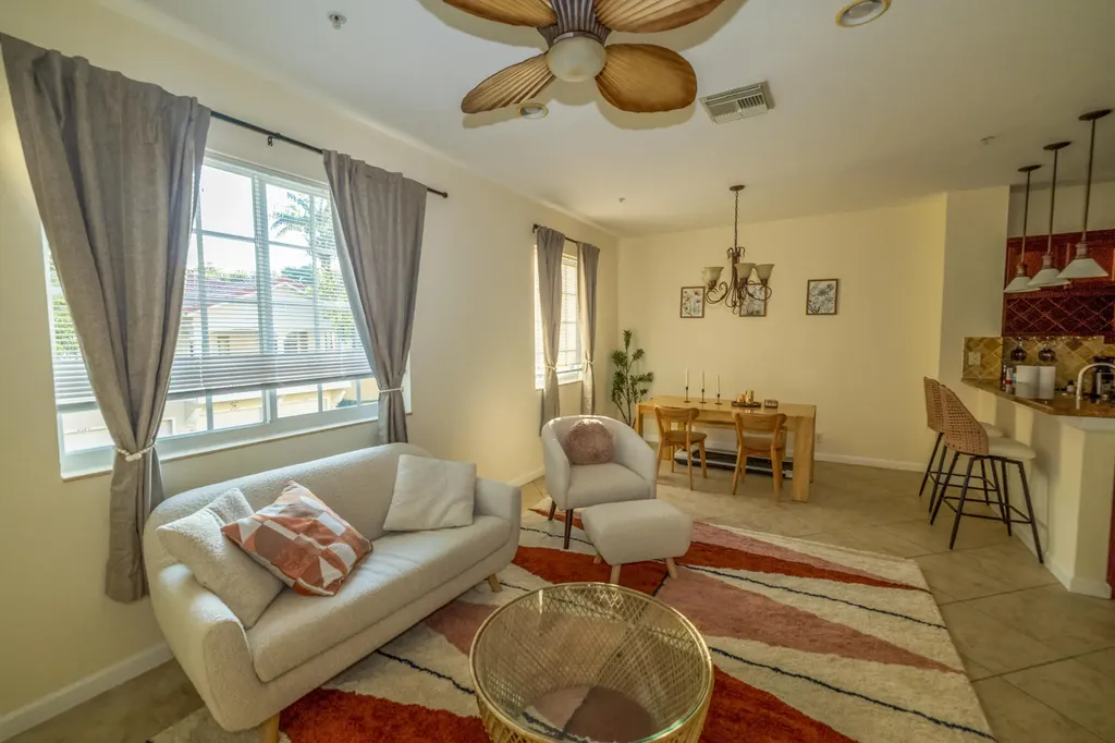 4574 Danson Way Delray Beach FL 33445