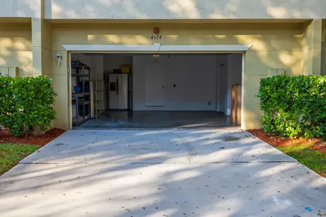 4574 Danson Way Delray Beach FL 33445
