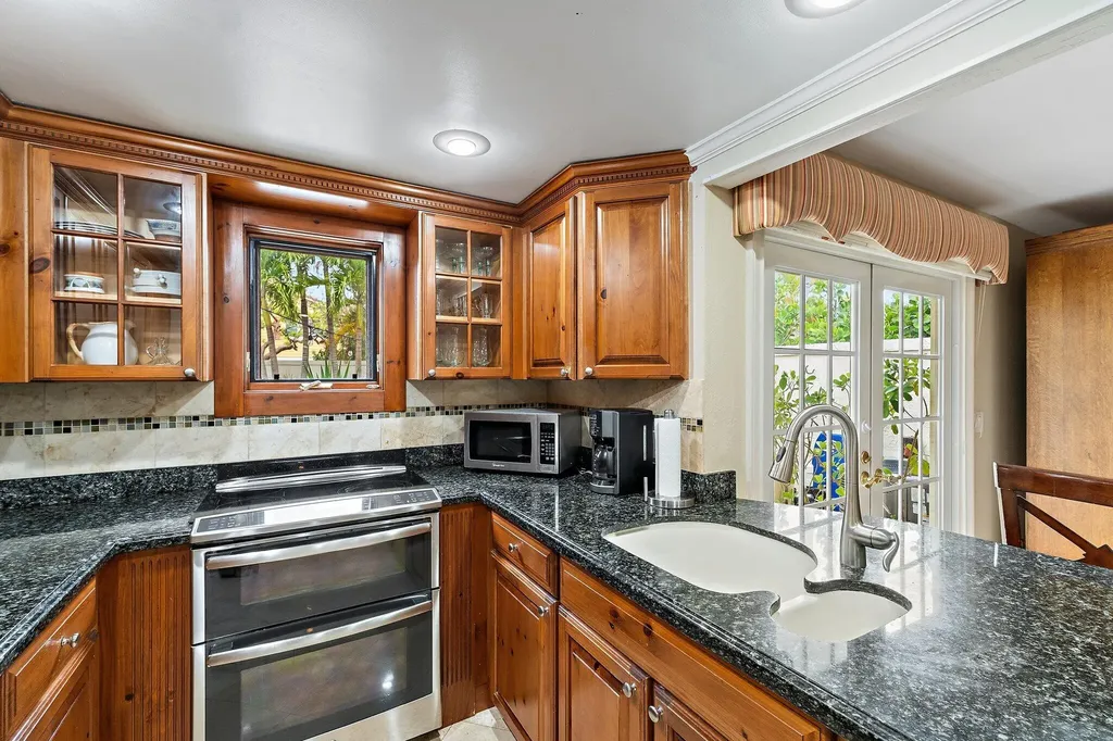 104 W Spearfish Lane Jupiter FL 33477