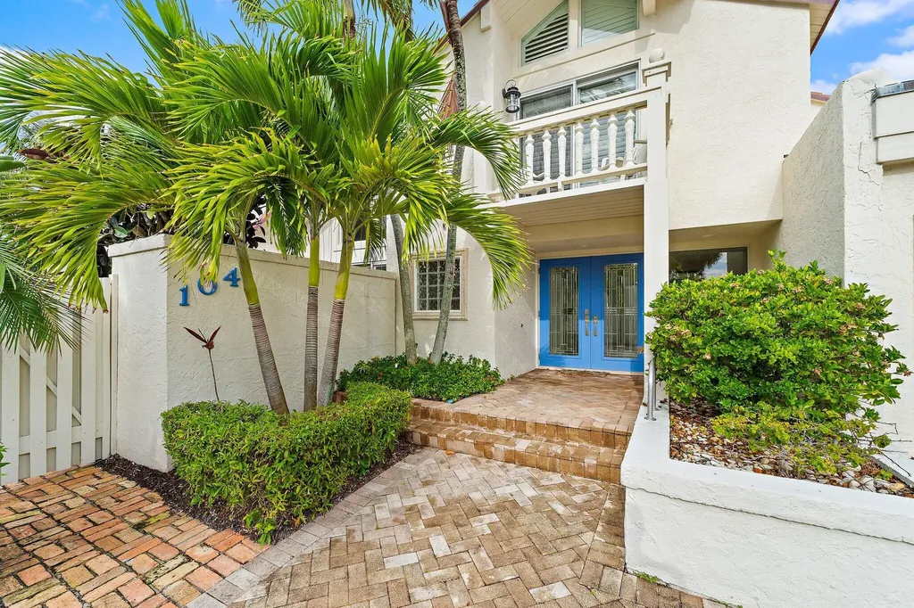 104 W Spearfish Lane Jupiter FL 33477