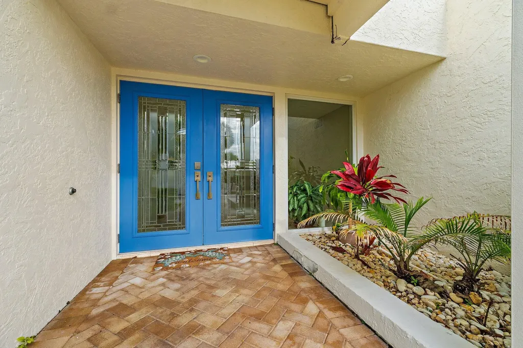 104 W Spearfish Lane Jupiter FL 33477