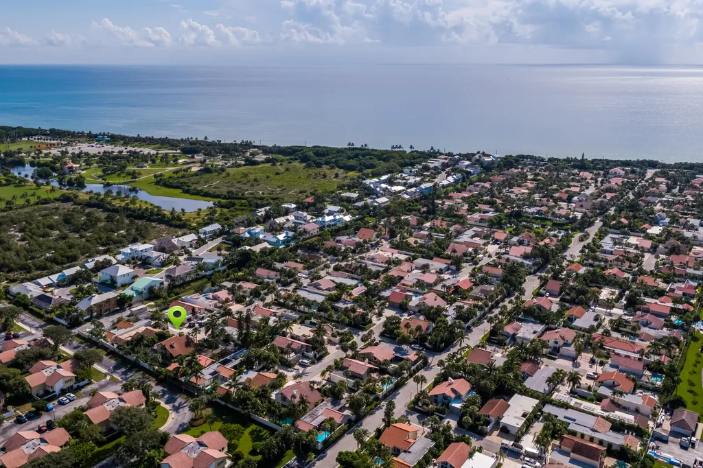 104 W Spearfish Lane Jupiter FL 33477