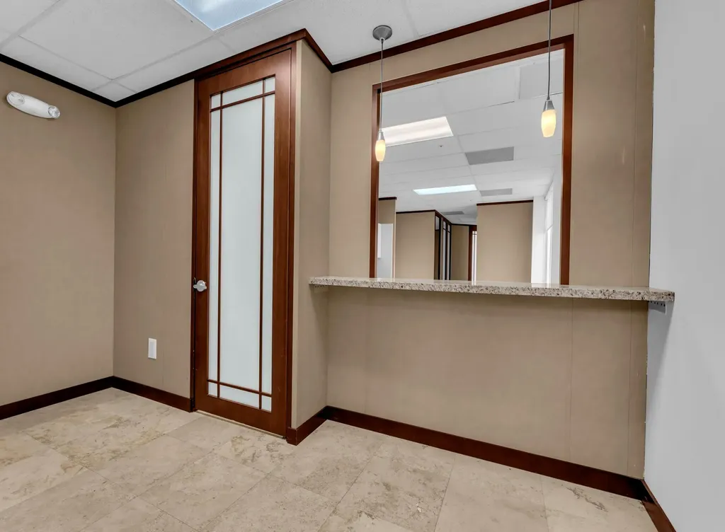 1820 N Corporate Lakes Boulevard Weston FL 33326
