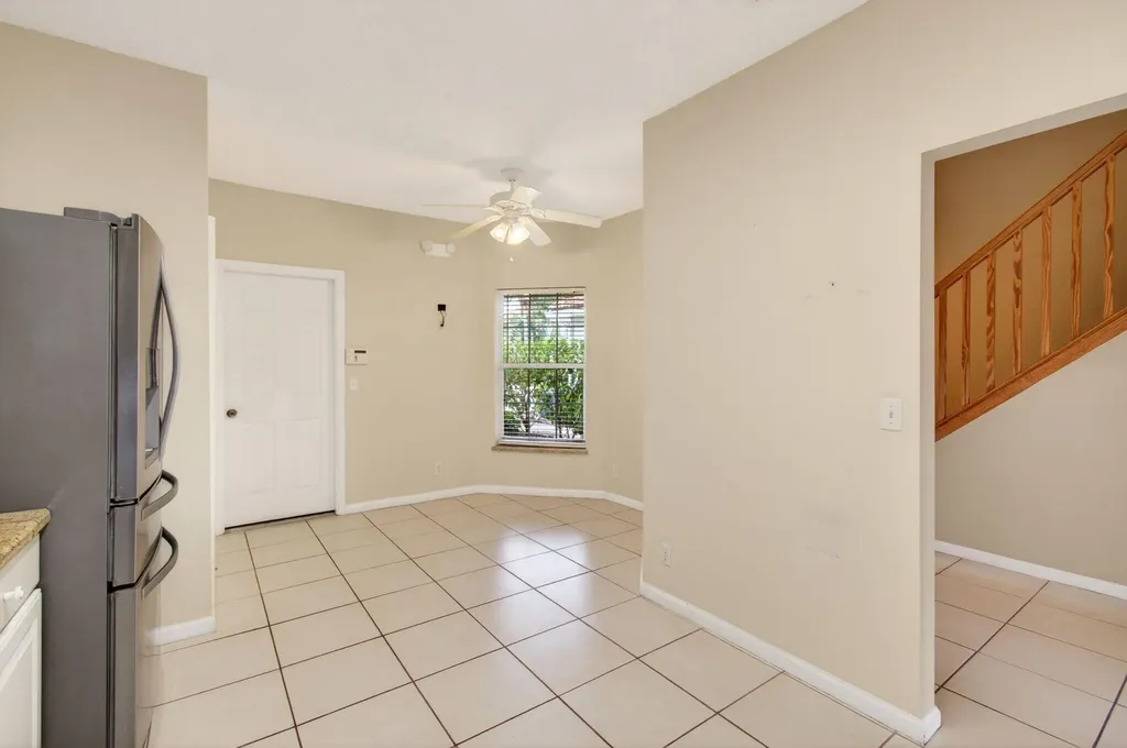 8289 Via Serena Boca Raton FL 33433