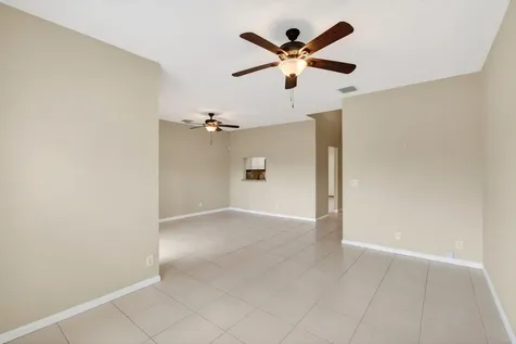 8289 Via Serena Boca Raton FL 33433