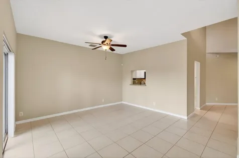 8289 Via Serena Boca Raton FL 33433