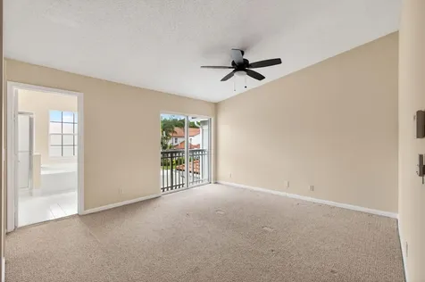 8289 Via Serena Boca Raton FL 33433