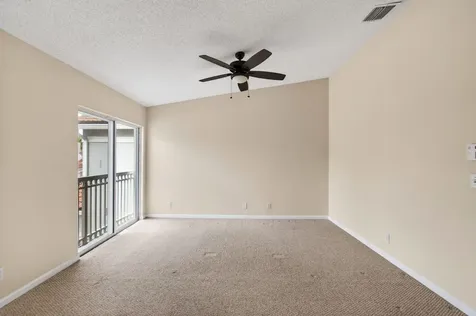 8289 Via Serena Boca Raton FL 33433