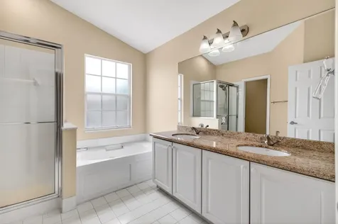 8289 Via Serena Boca Raton FL 33433