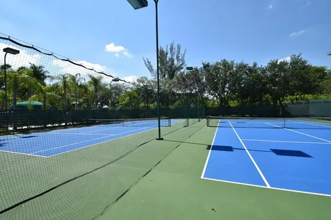8289 Via Serena Boca Raton FL 33433