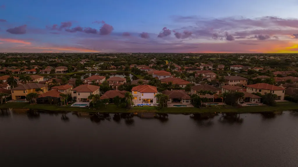 11497 NW 81st Place Parkland FL 33076