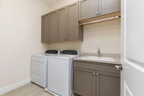 11497 NW 81st Place Parkland FL 33076
