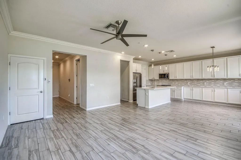 8301 Rearing Lane Lake Worth FL 33467