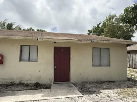 3525 Avenue J Riviera Beach FL 33404
