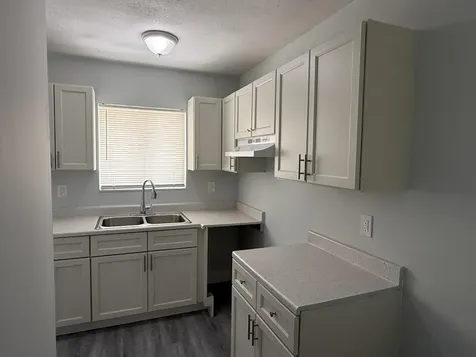 3525 Avenue J Riviera Beach FL 33404