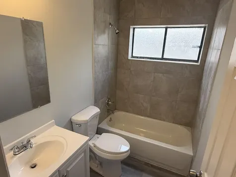 3525 Avenue J Riviera Beach FL 33404