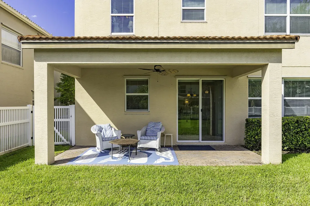 11953 SW Bennington Circle Port St Lucie FL 34987