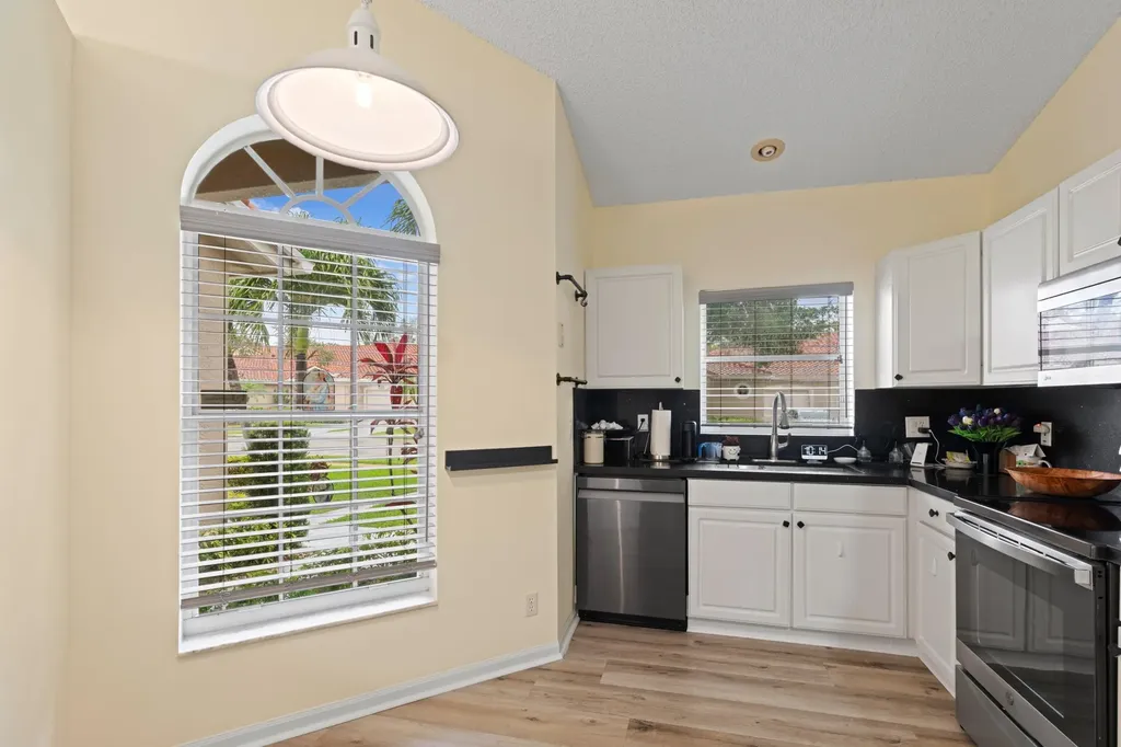 6419 Long Key Lane Boynton Beach FL 33472