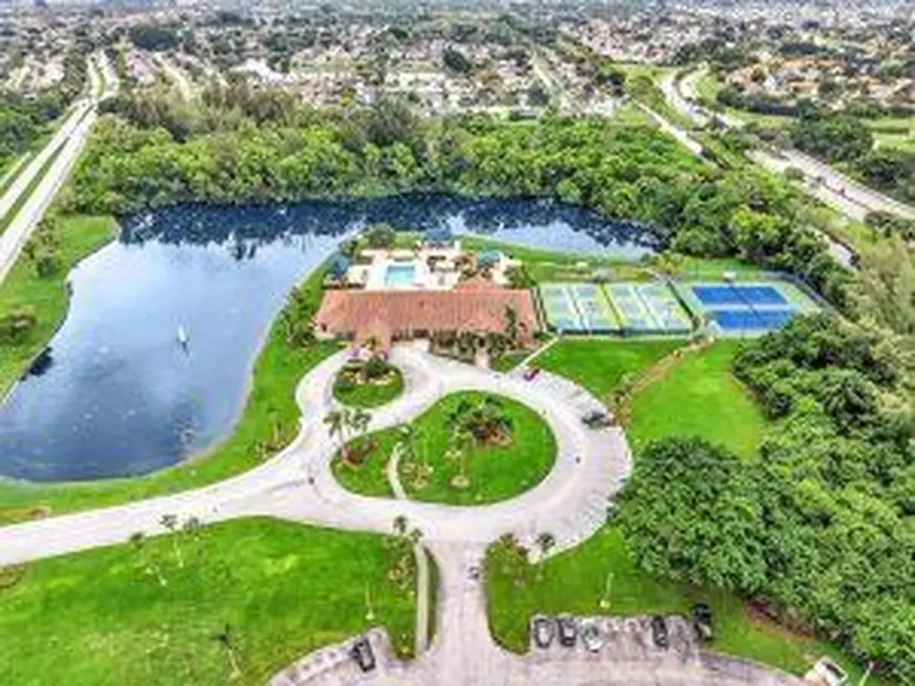 6419 Long Key Lane Boynton Beach FL 33472