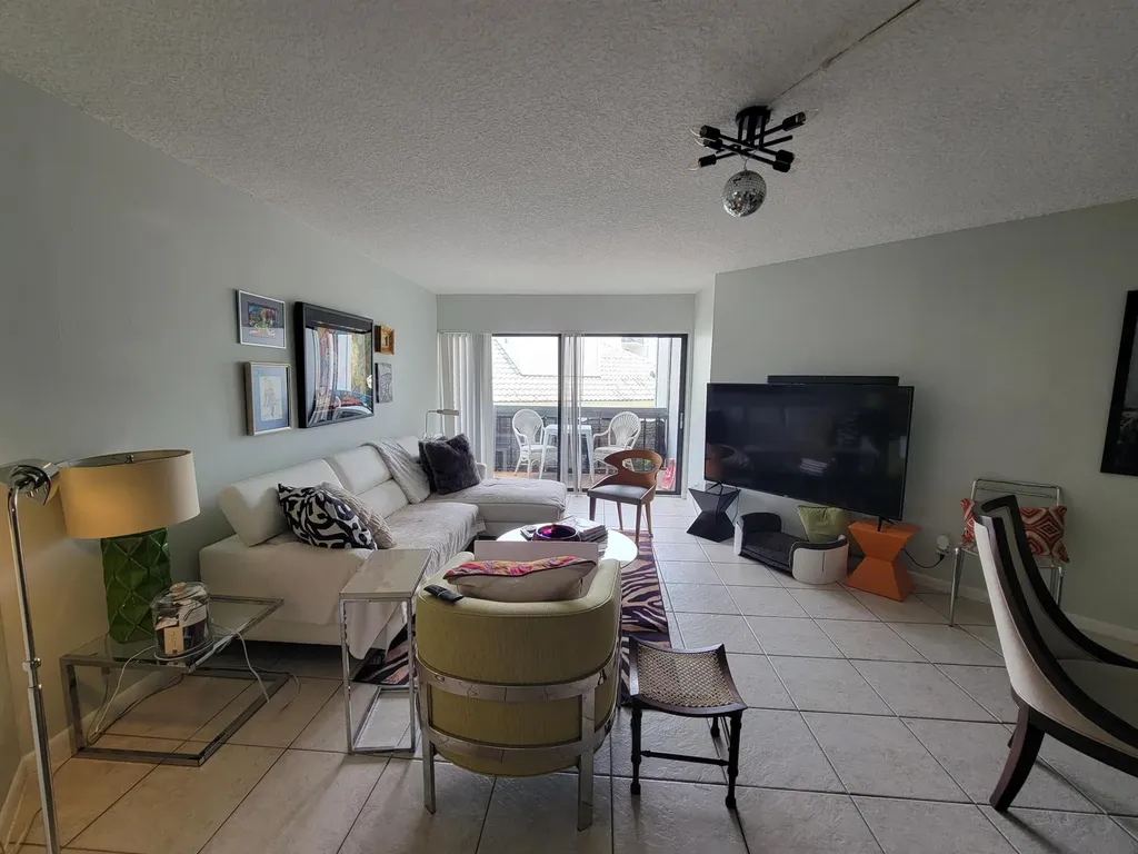 1850 N Congress Avenue West Palm Beach FL 33401