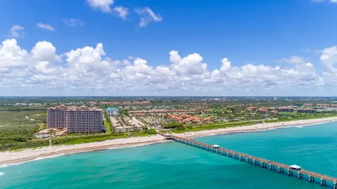 490 Mars Way Juno Beach FL 33408