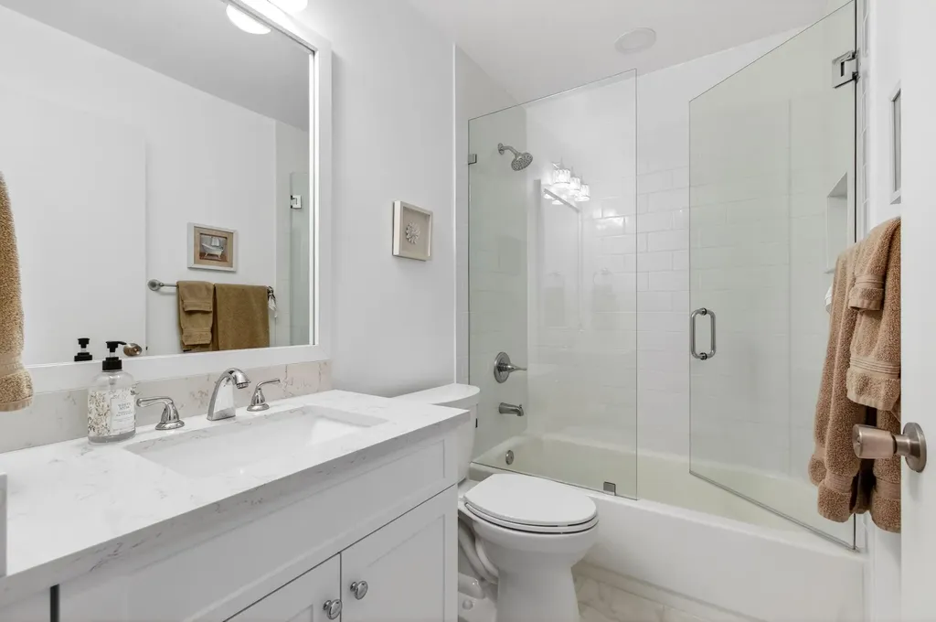 14323 Via Royale Delray Beach FL 33446