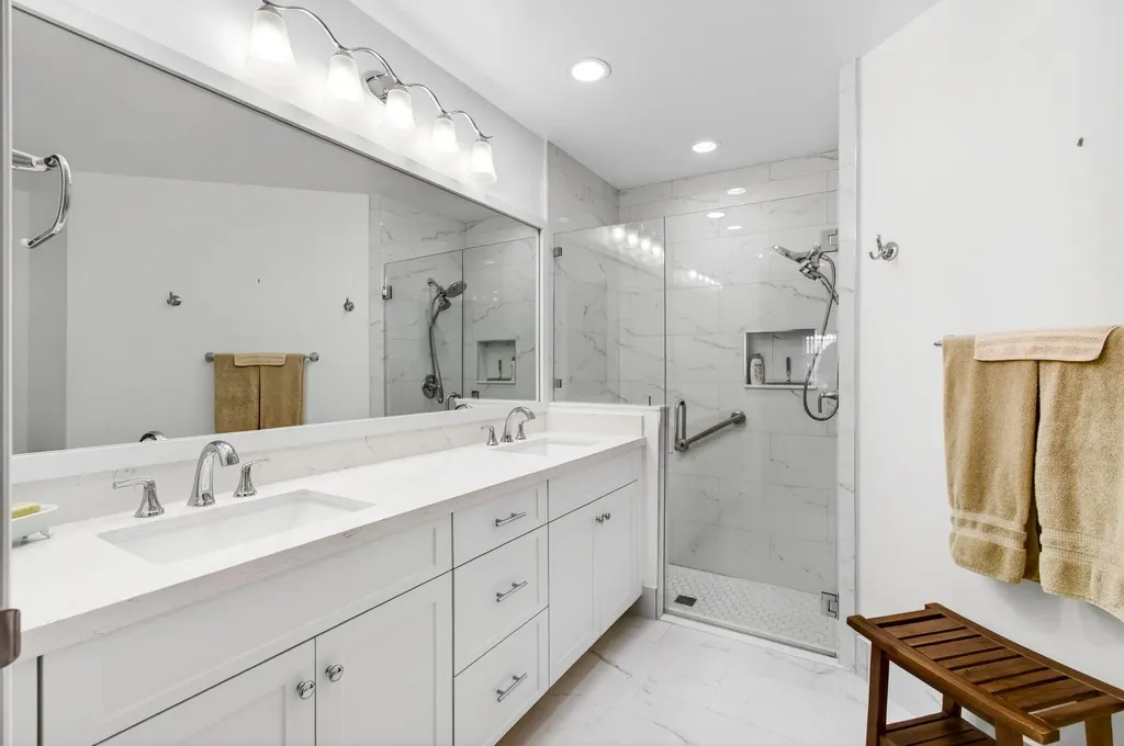 14323 Via Royale Delray Beach FL 33446