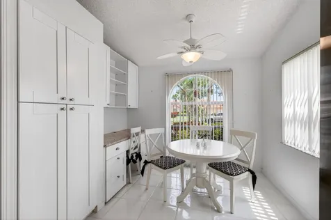 14323 Via Royale Delray Beach FL 33446