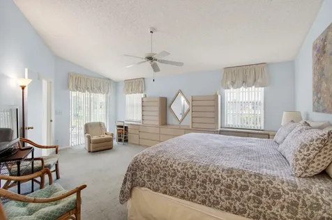14323 Via Royale Delray Beach FL 33446