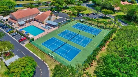 14323 Via Royale Delray Beach FL 33446