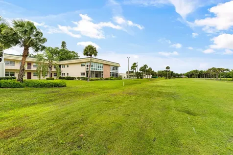 19 Vista Gardens Trail Vero Beach FL 32962