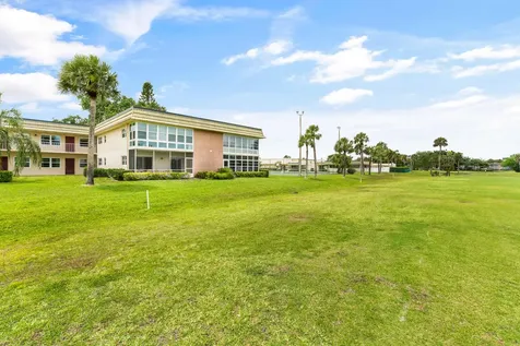 19 Vista Gardens Trail Vero Beach FL 32962