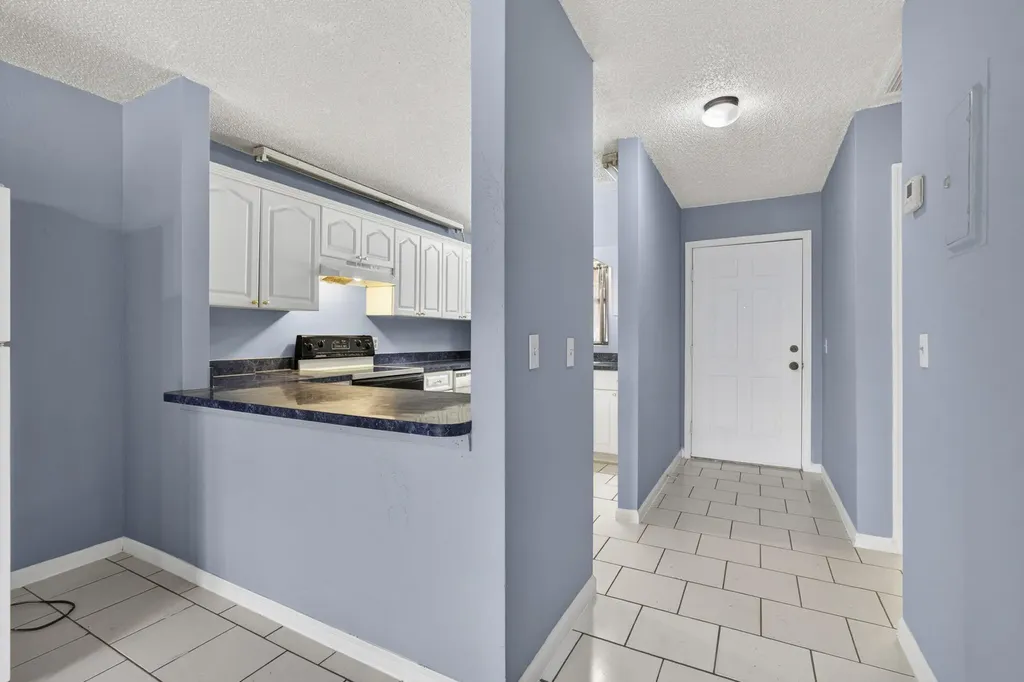 4661 Perth Road West Palm Beach FL 33415
