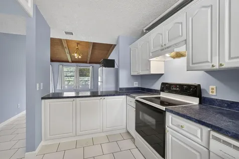 4661 Perth Road West Palm Beach FL 33415
