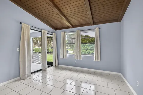 4661 Perth Road West Palm Beach FL 33415