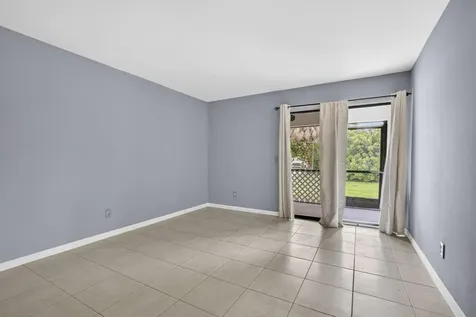 4661 Perth Road West Palm Beach FL 33415