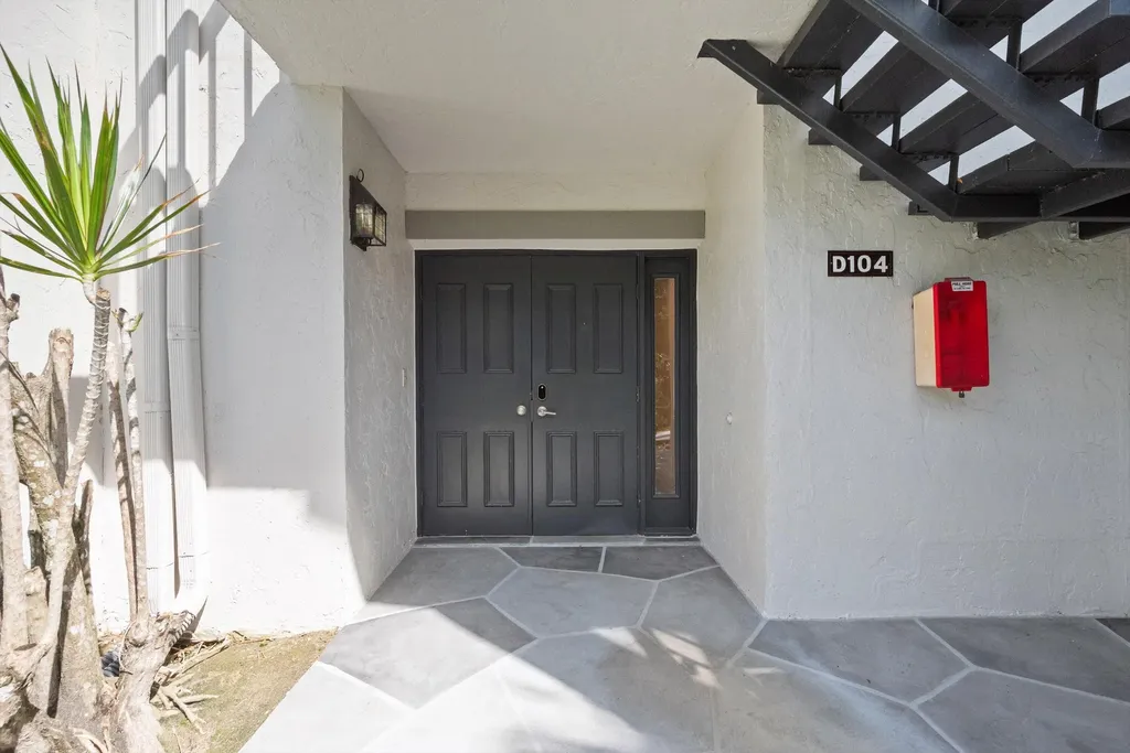 11355 Pond View Drive Wellington FL 33414