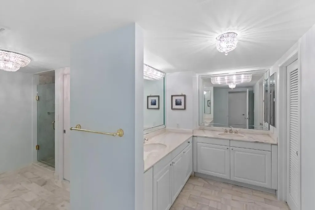 100 Lakeshore Drive North Palm Beach FL 33408